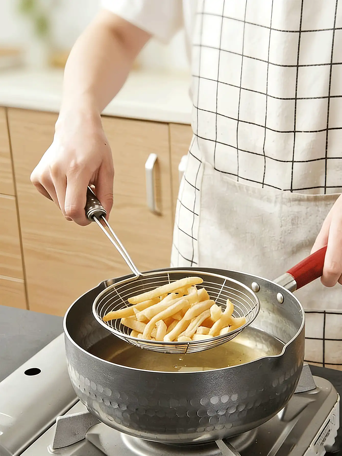 Professional Grade Stainless Steel Frying Strainer Ladle, Kitchen Slotted Spoon With Long Handle, Sturdy Metal Strainer Suitable For Home Cooking, French Fries And Food Filtration, Essential Kitchen Tool - White - View 3