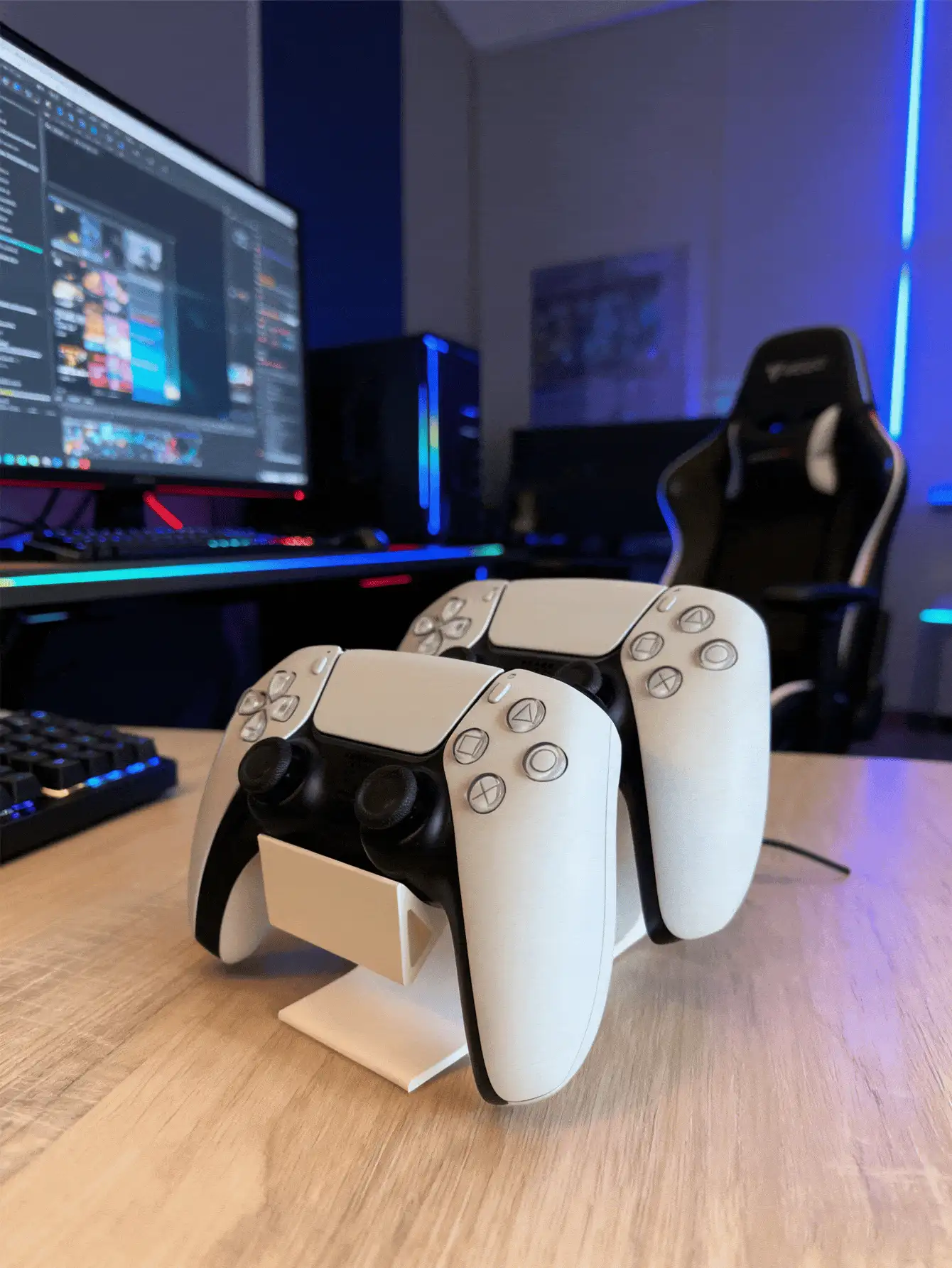 2-In-1 Game Controller Holder, Game Controller Storage Rack, Durable Plastic, Space-Saving Desktop Storage, Minimalist White And Black Design, High-Quality Plastic, Gaming Accessories, Compact Design, Sturdy And Durable, Suitable For Home Entertainment And Video Games, Holder And Rack Set, Accessories - Multicolor - View 3