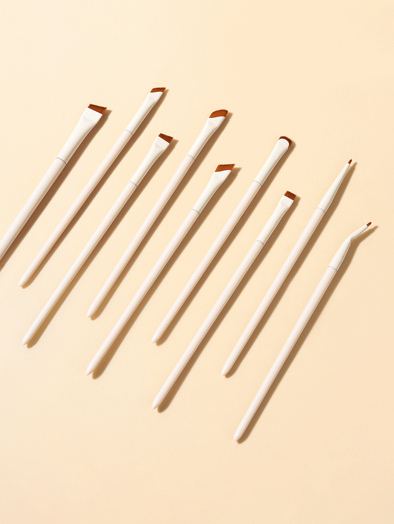 Bộ cọ kẻ lông mày chuyên nghiệp 1/3/7/9 món, cọ kẻ mắt hình lưỡi liềm màu trắng, cọ lông nylon, cọ trang điểm góc cạnh, cọ trang điểm góc cạnh chính xác, dụng cụ trang điểm dành cho nữ, bộ cọ trang điểm - Nhiều màu - Xem 2