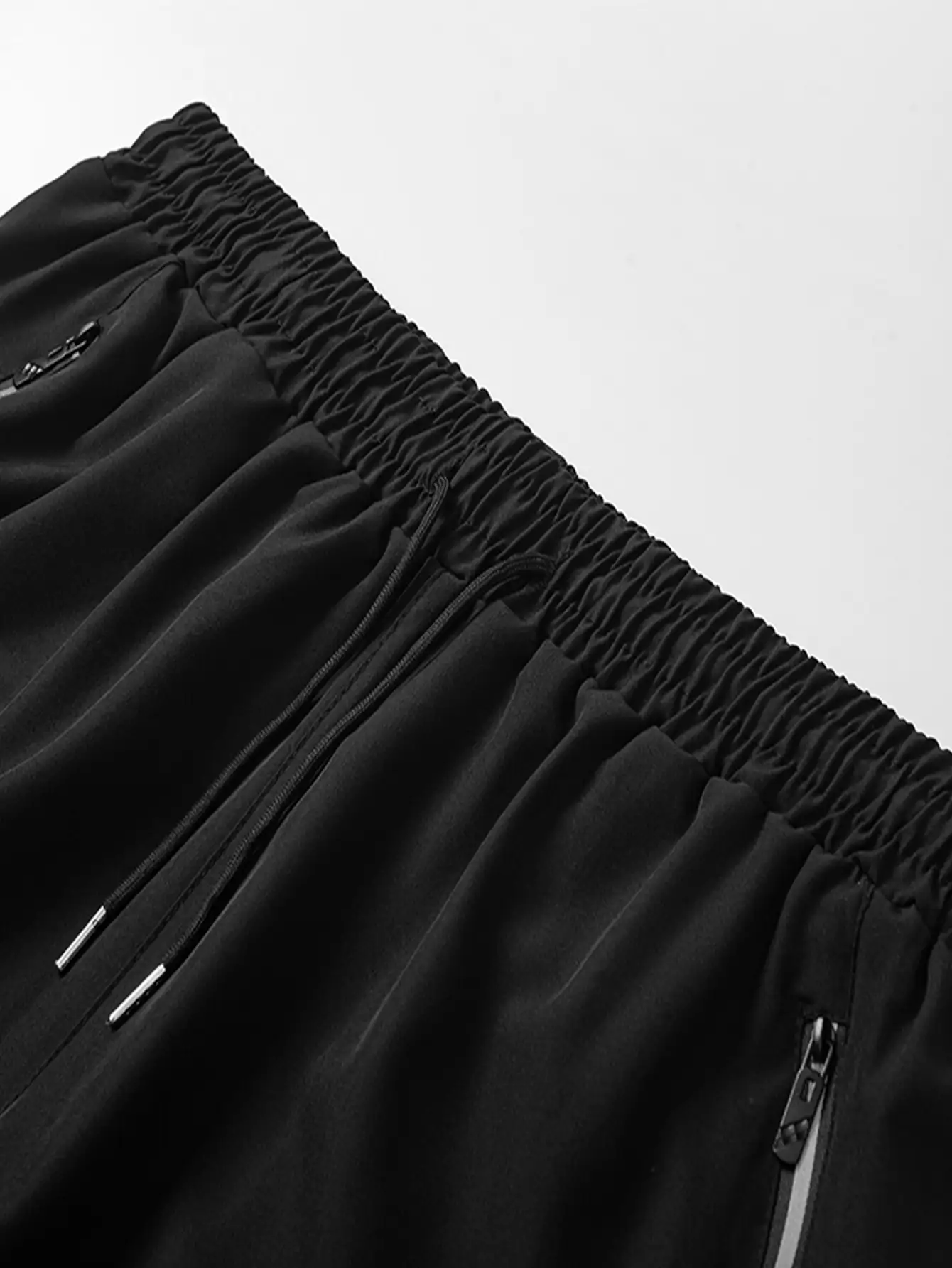 男士时尚简约休闲通勤夏季沙滩短裤 - 黑色 - 查看 5