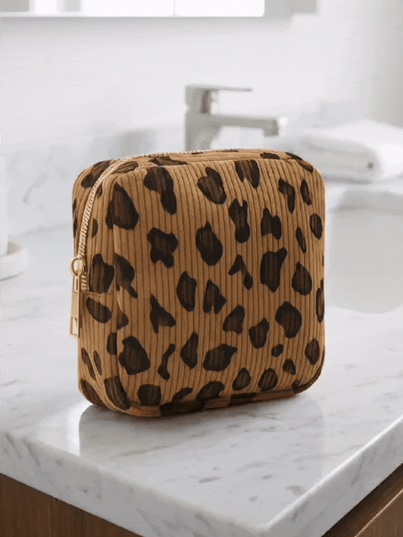 Túi đựng mỹ phẩm mini hình nơ dễ thương có khóa kéo, túi đựng băng vệ sinh nhiều màu sắc, túi đựng đồ dùng vệ sinh cá nhân di động dành cho nữ/bé gái, thích hợp đi học, đi làm, du lịch, nghỉ mát, du thuyền, đi biển - Phụ kiện thiết yếu cho phái nữ - Nhiều màu - Xem 2