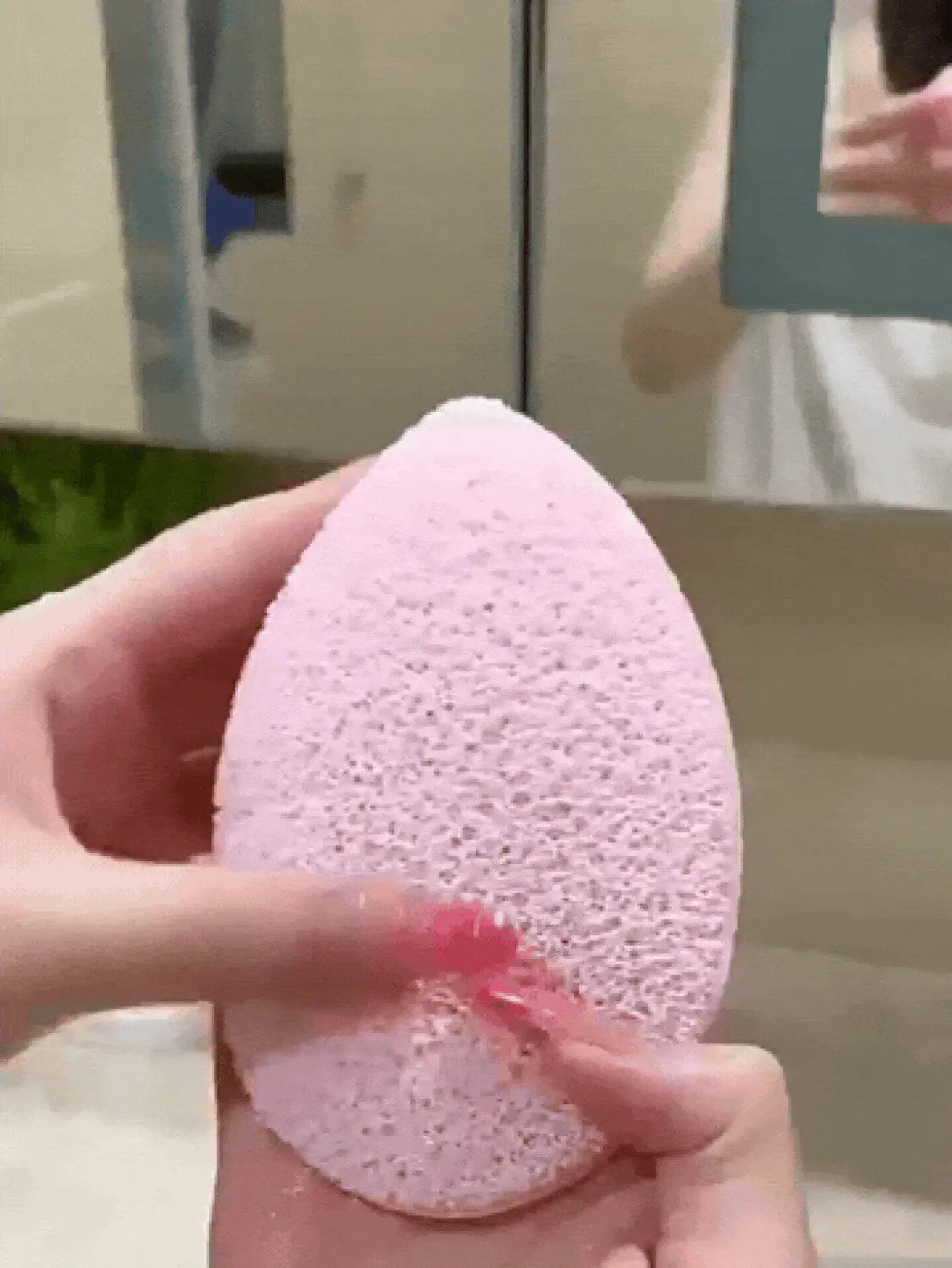 Water-Activated Soft Facial Cleansing Sponge Multifunctional Grip Facial Cleansing Sponge For Women Breathable Reusable Facial Sponge For Nighttime Routine Daily Face Wash Spa And Travel Makeup Skincare Tools Bathroom Travel Essentials - Multicolor - View 3