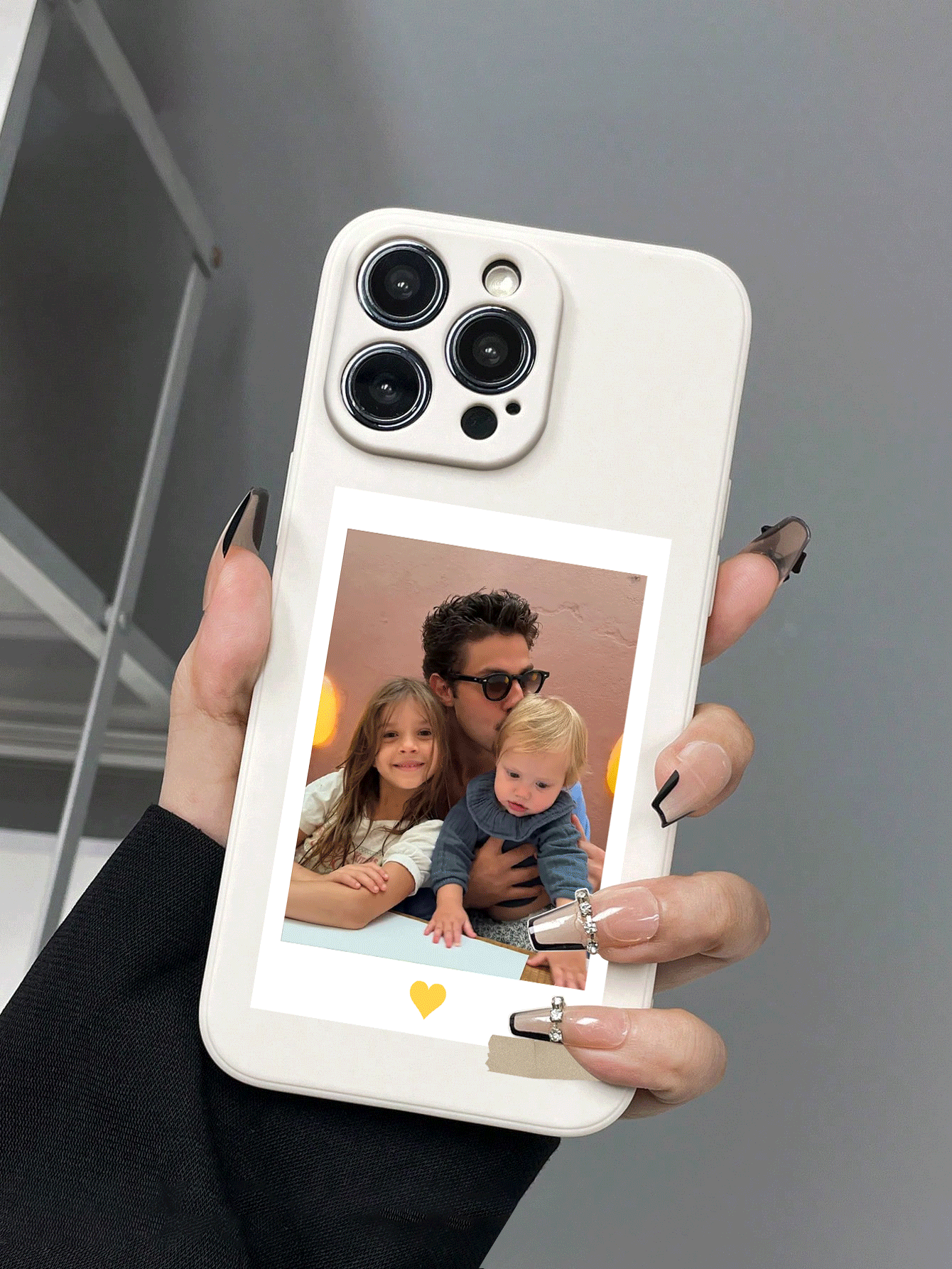 1pc DIY Heart Sticker Photo Frame Design Couple Photo Ultra-Thin Anti-Slip TPU Phone Case, Compatible With Apple Duo/18ProMax/17ProMax/16Pro/15/14Plus/13Pro/12ProMax/11/XsMax/8/7/6Plus/5 Phone Accessories - Multicolor - View 2