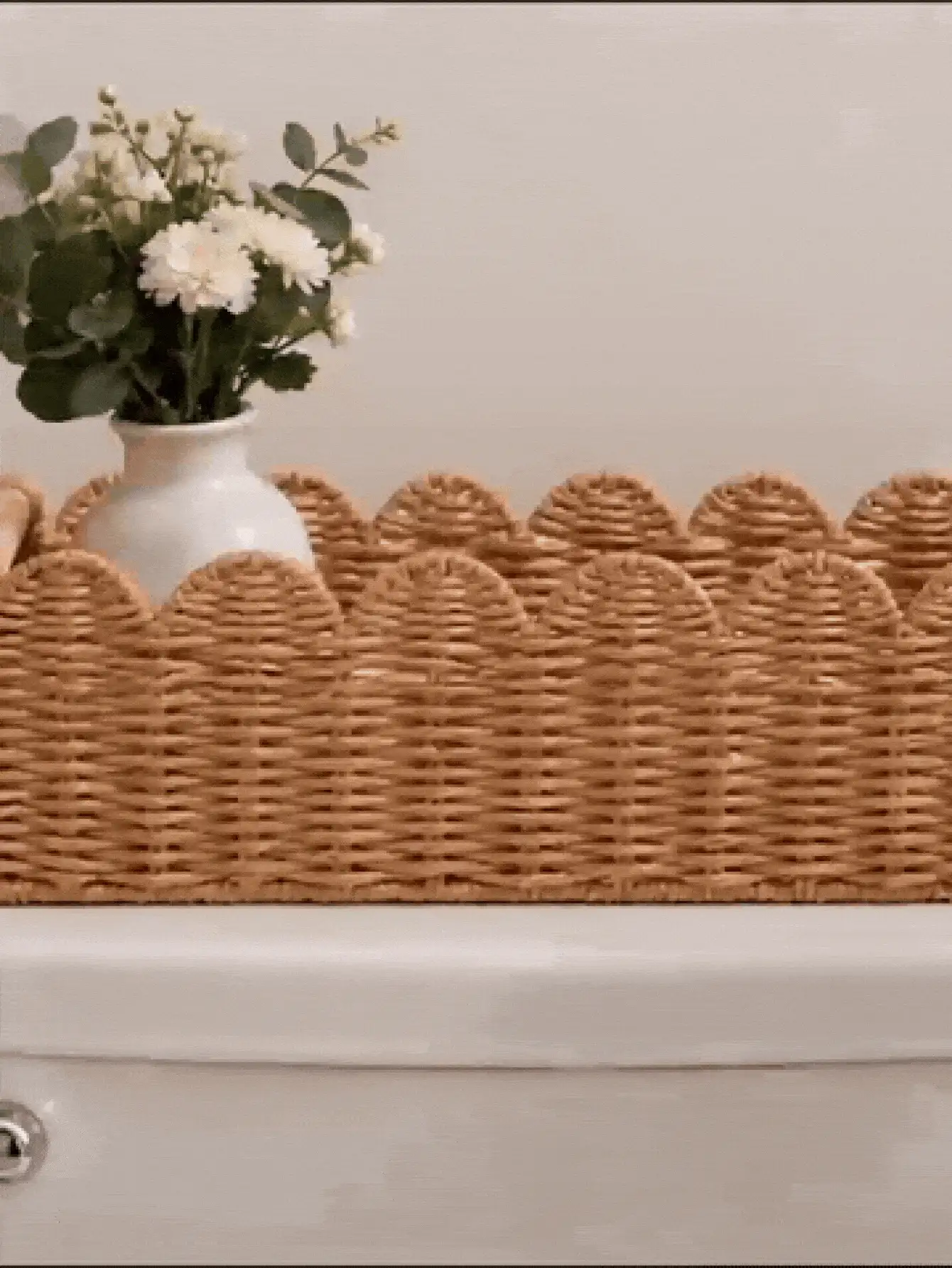 Storage Basket Toilet Paper Holder With Scalloped Edge Design Multi-Use Vanity Tray Countertop And Back Of Toilet Desktop Make Up Organizer Containers Room Home Bedroom House Bathroom Decor Kitchen Essentials Desk Accessories Household Wedding Items - Multicolor - View 3