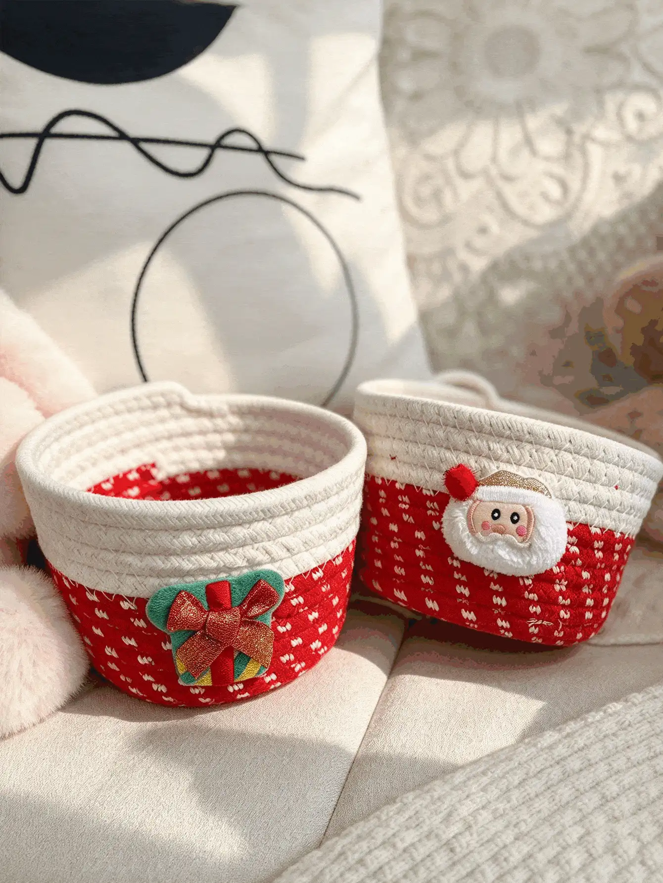 Christmas Gift Decorative Woven Storage Basket, Holiday Small Desktop Organizer, Holiday Small Accessory Candy Storage Bucket, Suitable For Vanity, Entryway, Desktop Home Decor, Adult Style - Multicolor - View 3