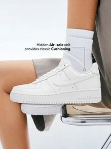 Nike Air Force 1 LE 男女款运动鞋经典篮球休闲日常舒适耐用皮革气垫白色 DH2920-111 - 白色 - 查看 1