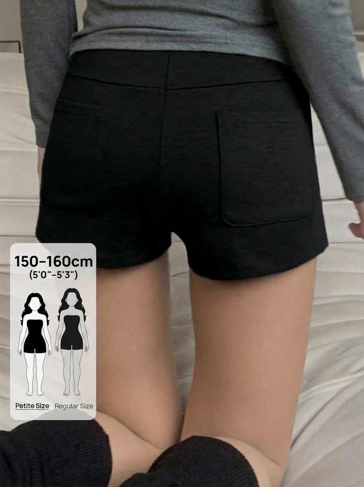 Women's Korean Style Solid Color Pocket Design Shorts Summer Petite