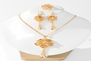 Fashionable And Sweet Women s Jewelry Set Necklace Pendant Earrings Ring Copper Plated 24K Gold Suitable For Wedding Jewelry Mother Gift Jewelry p 70167076