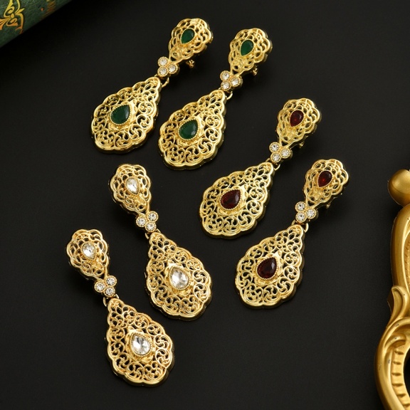 1 Pair Classic Moroccan Style Hollow Flower Carved Golden Water Drop Shaped Earrings Suitable For Arab Wedding Party And Daily Wear p 61909399