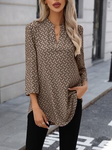 EMERY ROSE Allover Print Roll Tab Sleeve Curved Hem Blouse,Three Quarter Sleeve Tops - Khaki - View 4