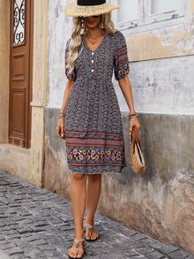 EMERY ROSE Vestido corto con mangas abullonadas y estampado floral, decoración de botones y estilo de vacaciones para conjunto de playa de verano - Negro - Ver 6