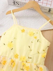 SHEIN 少女花卉刺繡薄紗下擺甜美無袖迷你洋裝，夏季度假休閒熱帶可愛穿搭，淺黃色 - 黃色 - 查看 8