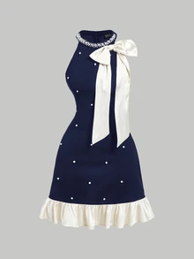 藏蓝色