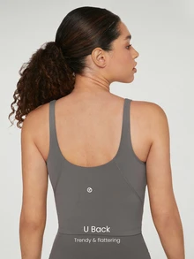 GLOWMODE FeatherFit™ Camiseta de tirantes corta con espalda en U para actividades de bajo impacto, yoga y uso diario en otoño e invierno - Gris Oscuro - Ver 3