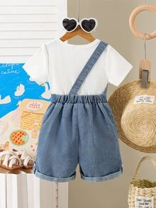 SHEIN Playful Pals 女嬰夏季套裝 海軍藍牛仔吊帶短褲 3D卡通鴨圖案 簡約白色T恤 可愛休閒度假穿搭 幼兒套裝 機場穿搭 - 彩色 - 查看 3