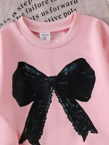 SHEIN Elladie kids 2件組少女可愛淡粉色蝴蝶結印花長袖上衣與黑色喇叭褲套裝，開學季秋季校園運動衫套裝 - 粉色 - 查看 6