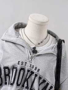 SHEIN Sparklyn 少女半拉鍊落肩運動衫 Brooklyn 字母圖案印花灰色四分之一拉鍊寬鬆套頭上衣 - 淺灰色 - 查看 3