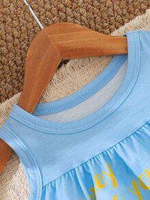 SHEIN Vestido sin mangas con elemento de animal abeja lindo para niñas, nuevo estilo de moda para primavera/verano - Celeste - Ver 3