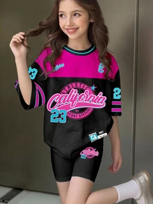 SHEIN 女童休闲时尚创意粉蓝黑撞色23号字母标语印花短袖T恤和自行车短裤套装 - 彩色 - 查看 3