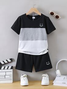 SHEIN 2pcs/Set Young Boy Winking Face Printed Black White Gray Short Sleeve T-Shirt And Shorts Set, Summer Birthday Beach - Black - View 5