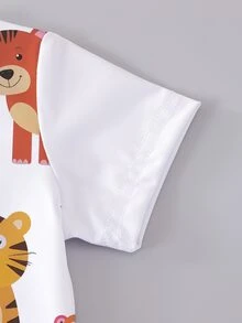 SHEIN 嬰兒幼兒男童卡通印花白色可愛全印虎紋、鱷魚圖案短袖上衣與短褲套裝，夏季海灘度假家庭穿搭 - 彩色 - 查看 4