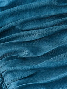 SHEIN MOD Off Shoulder Fish Bone Decoration Ruched Waist White Corset Structure Crop Top,Summer Ombre Mesh Blue Green Off-Shoulder - Mint Blue - View 4
