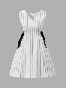 Tween Girl Striped Print V-Neck Textured Fabric Sleeveless Fitted Dress - White - View 3