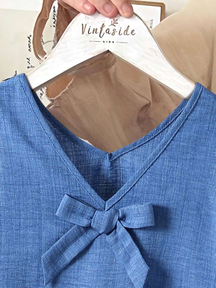 SHEIN 青少年女孩灰藍色竹纖維亞麻V領無袖鏤空背心收腰寬鬆長褲套裝，適合度假女孩子旅行夏季可愛穿搭 - 藍色 - 查看 5