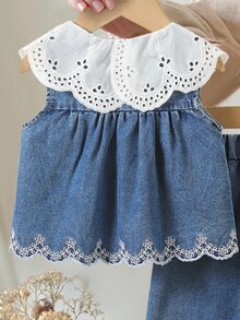 SHEIN 鄉村風可愛彼得潘領女童套裝，嬰兒刺繡下擺無袖上衣＋長褲 2 件組，巴哈馬粉藍色，夏季 - 中等水洗藍 - 查看 6