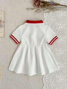 SHEIN 1件女嬰紅色與白色休閒可愛洋裝，羅紋領口袖口，適合休閒穿著、外出、運動、派對、家庭拍照，夏季款 - 紅色 - 查看 3