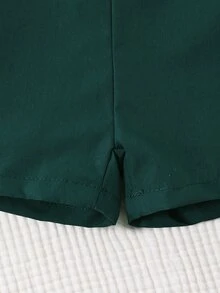 SHEIN Playful Pals 1件男嬰連身褲 蝴蝶結設計 白色與祖母綠配色 秋季可愛日系風 婚禮度假家庭親子裝 2歲生日紳士風襯衫領 - 墨綠色 - 查看 6