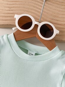 SHEIN Playful Pals 女嬰夏季綠色與白色條紋紋理無袖上衣與格紋短褲套裝，裝飾蝴蝶結，適合家庭拍照，可愛端莊 - 綠色 - 查看 3