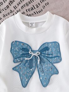 SHEIN ChillGRL YOUNG Girs 2件組秋季白色長袖T恤上衣，大亮片蝴蝶結裝飾搭配藍色寬腿褲，可愛女童秋季服飾 - 白色 - 查看 5