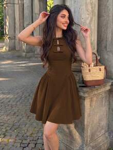 Modelyn Gaun Wanita Musim Semi/Panas Hijau Tenun Tanpa Lengan dengan Ikat Pinggang Model A-Line dan Pita Elegan dan Romantis - Coklat - View 7
