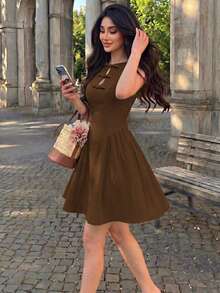Modelyn Gaun Wanita Musim Semi/Panas Hijau Tenun Tanpa Lengan dengan Ikat Pinggang Model A-Line dan Pita Elegan dan Romantis - Coklat - View 6