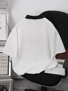 Manfinity Hypemode 男士字母印花短袖 Polo 衫，對比色翻領鈕扣休閒通勤夏季款，洛杉磯印花常春藤盟校學院風 - 彩色 - 查看 2