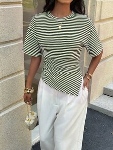 Aloruh 女款休閒法式百搭綠白條紋T恤，夏季圓領收腰不對稱設計早午餐風 - 軍綠色 - 查看 7