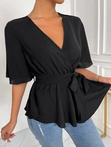 EMERY ROSE Blusa cruzada con cinturón y cuello en V, con top de corte peplum - Negro - Ver 4