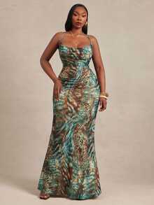 Radiana Curve Plus Size Summer Fashion Sexy Animal Print Backless Spaghetti Strap Dress - Green - View 4