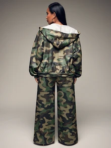 Radiana Women's Autumn New American Vintage Street Style Camouflage Sweatpants, Street Casual Low Waist Wide Leg Pants, Versatile Loose Extra Long Pants, Loungewear, Casual Sportswear, All-Match Versatile, Daily Casual Outings, Shopping, Music Festival, - Army Green - View 3