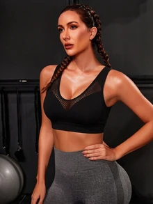 Easithlete Easithlete Solid Color Hollow Out Seamless Sports Bra - Black - View 6
