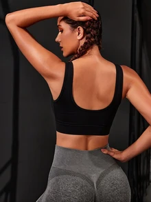Easithlete Easithlete Solid Color Hollow Out Seamless Sports Bra - Black - View 2
