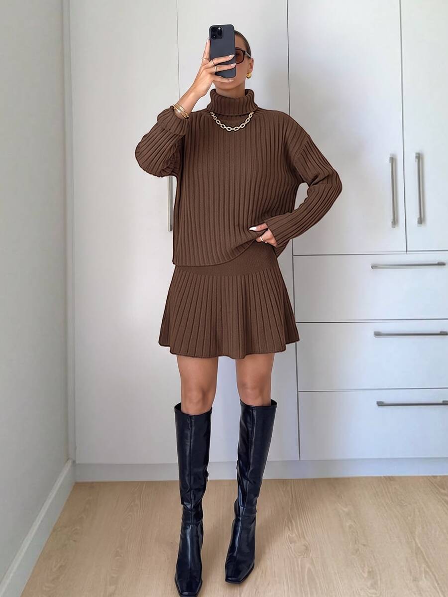 SHEIN Privé تنورة محبوك مع كنزة صوف ياقة دائري منخفض الاكتاف - شوكولاته بني - مشاهدة 1