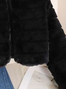 SHEIN 青少年女孩柔軟優雅長袖短版人造毛皮大衣，適合秋冬穿著 - 黑色 - 查看 6