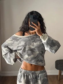 Muchica 女款迷彩印花不對稱領衛衣與抽繩腰工裝褲套裝 居家休閒 灰色迷彩 秋季休閒 - 彩色 - 查看 5