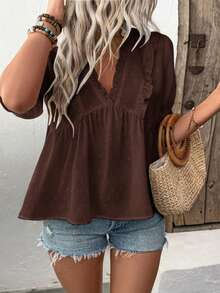 EMERY ROSE Blusa de mujer con cuello en V y mangas abullonadas con corte láser 3D - Marrón - Ver 3