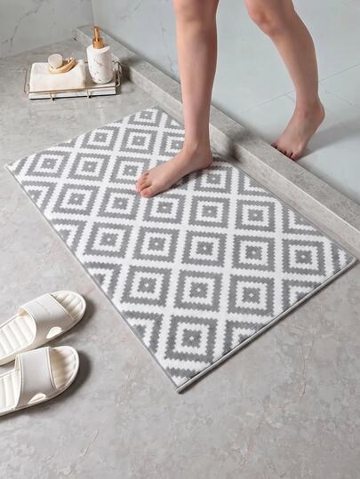 Non-Slip Bath Mat, Soft Absorbent Bathroom Rug, Machine Washable, Quick Dry, Bath Rug For Bathroom, Tub & Shower - Made In Turkey