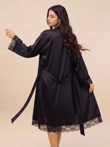 Amorya 纯色蕾丝腰带缎面睡袍，夏季奢华家居服，舒适优雅细节，秋冬季皆宜。 - 黑色 - 查看 2