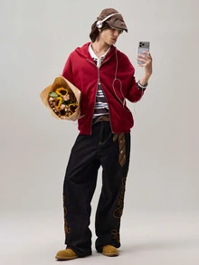 Vaulklash 男士创意文字图案刺绣金属拉链套头连帽衫，深酒红色拉链连帽衫，圣诞节礼物，长袖上衣 - 酒紅色 - 查看 2