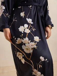 Hourtrue 大码优雅黑色花卉印花系带长款夏季睡袍，适合秋冬季穿着 - 黑色 - 查看 6